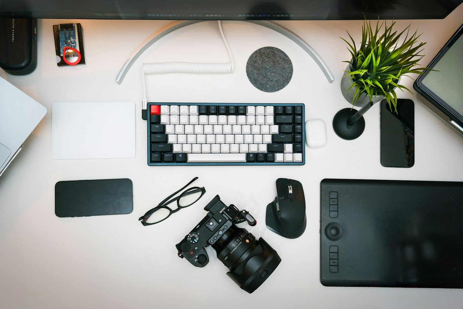 How to sell Lightroom presets online: a complete guide for photographers