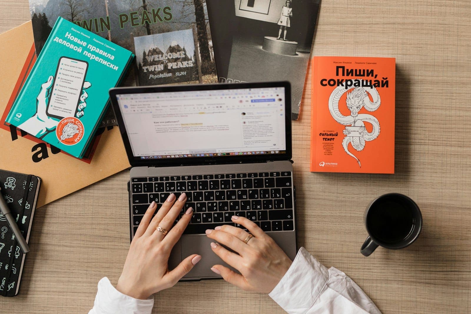 How to sell PDFs online: the complete guide